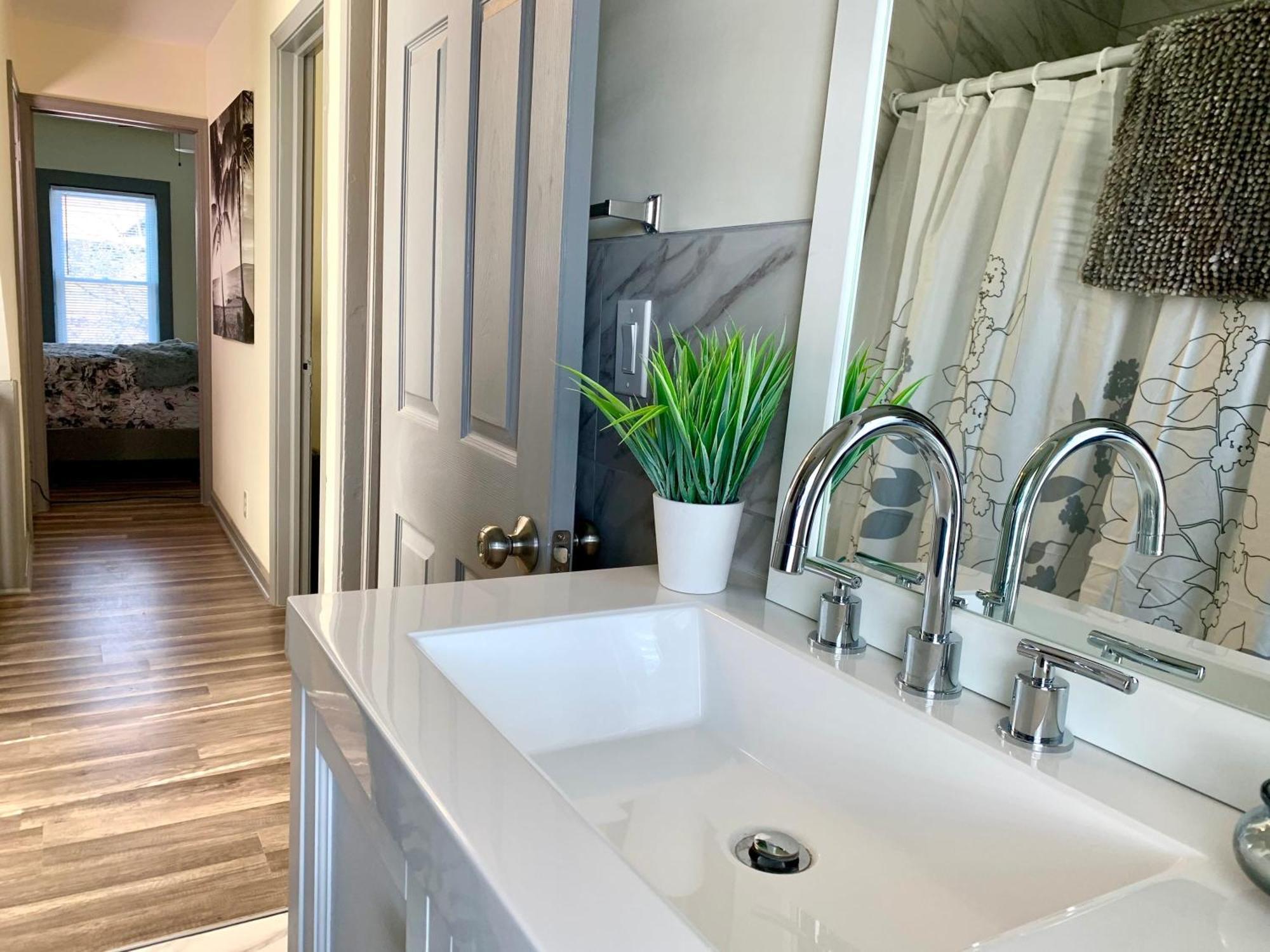 Cozy 3Br 1Ba Short Drive To Ниагара-Фолс Экстерьер фото